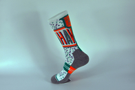 Κάλτσες καλαθοσφαίρισης των ατόμων Breathbale παιδιών/ενηλίκων με την αντιολισθητική επιφάνεια βαμβακιού