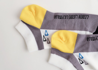 Ένδυση ατόμων - οι ανθεκτικές θερμές κάλτσες αστραγάλων σχεδιάζονται με την αντι ολίσθηση