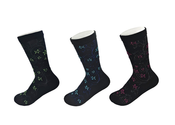 Eco - φιλικές μαύρες διαβητικές φιλικές κάλτσες με τα αντιβακτηριακά υλικά
